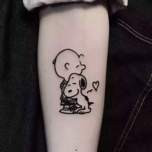 有个网红纹身吃瓜,揭秘纹身背后的故事与争议  第2张